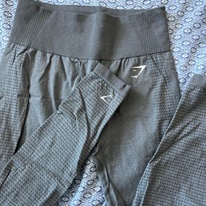 Gymshark women’s size medium seamless leggings